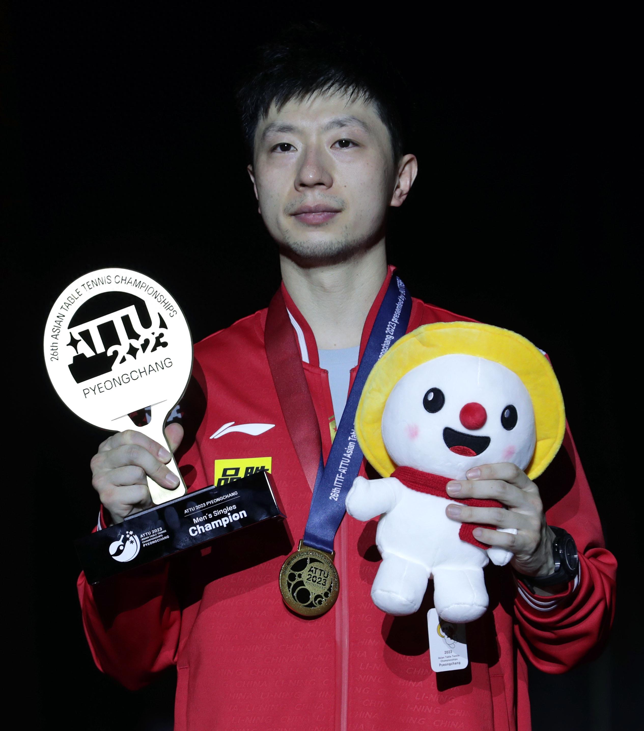 目光集中到 目光集中到